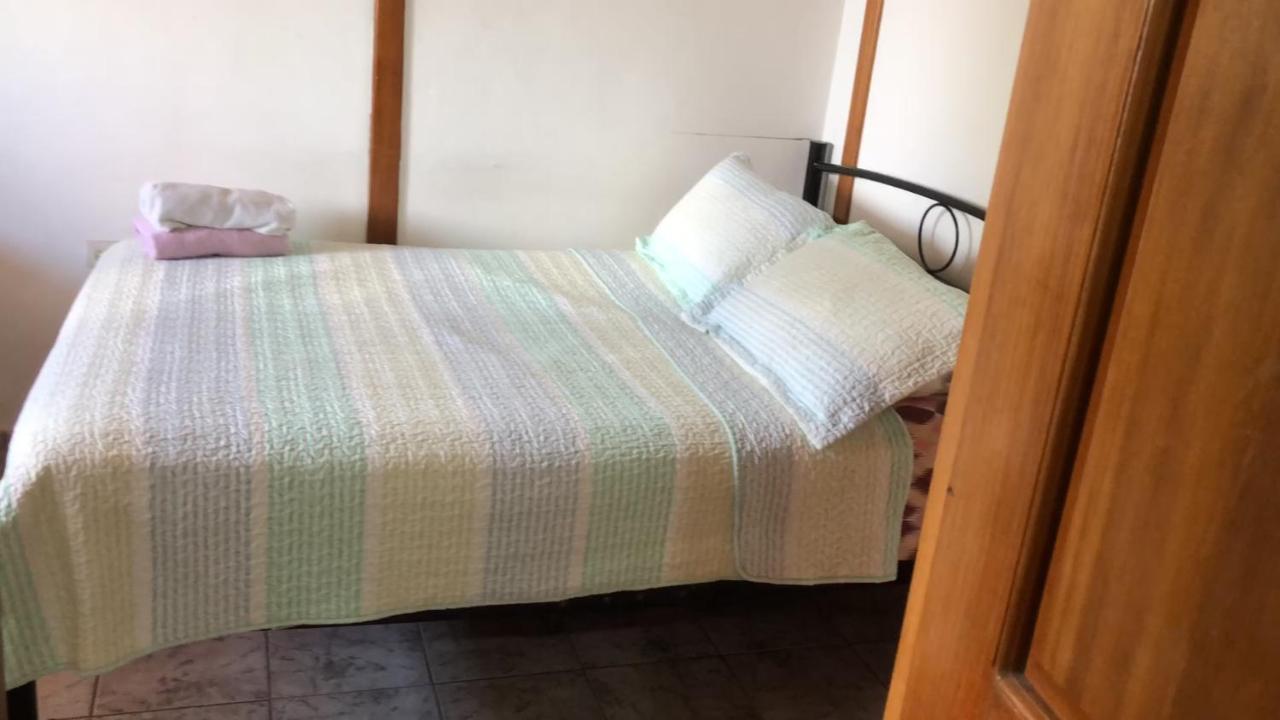 Hotel Posada Los Delfines 博卡斯德尔托罗 外观 照片