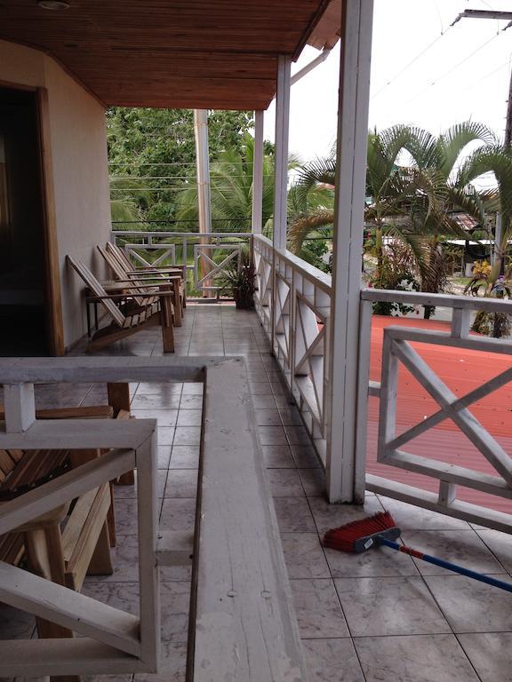 Hotel Posada Los Delfines 博卡斯德尔托罗 客房 照片